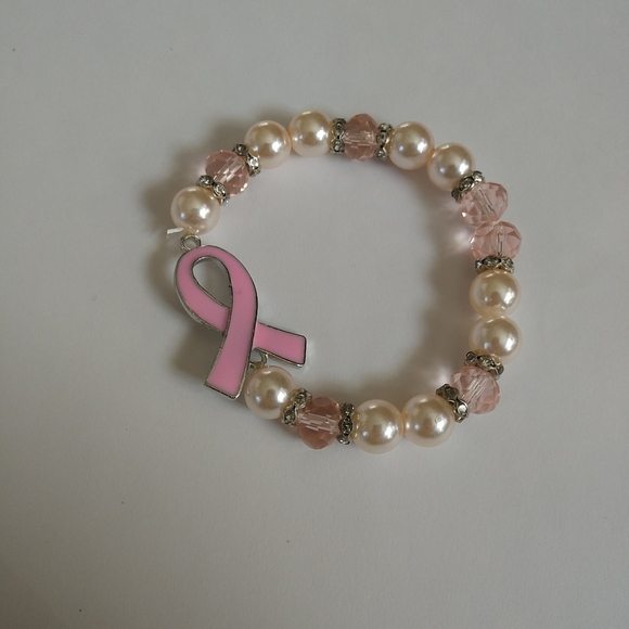 🆕Breast Cancer Bracelet Pearls & Pink Facet Cut Acrylic Beads with Rhinestones - Picture 11 of 12